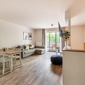 https://schoenhouse-city-street.find-berlin-hotels.com