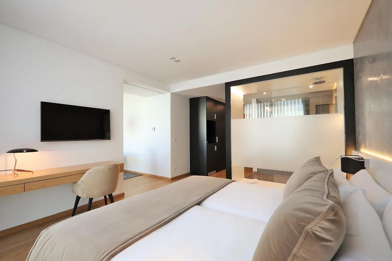 Iberostar Selection Lisboa Hotell 5*,  Portugal